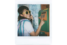Load image into Gallery viewer, Lomo’Instant Square Glass Camera & Accessories The Blues Edition