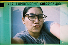 Load image into Gallery viewer, Lomomatic 110 (Camera & Flash) - Golden Gate Edition