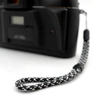 Load image into Gallery viewer, Paracord Camera Wrist Strap (Black&amp;White)