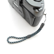 Load image into Gallery viewer, Paracord Camera Wrist Strap (Blue)