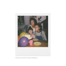 Load image into Gallery viewer, Polaroid 600 Color Film