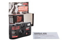 Load image into Gallery viewer, Lomography Simple Use Reusable Film Camera - B&W Negative 400 (27 exposures)