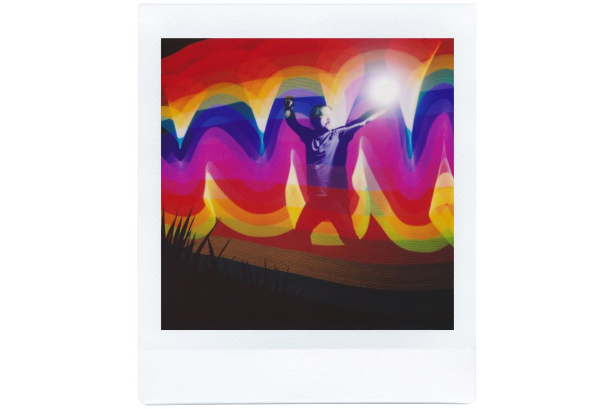 Lomo'Instant Square Glass Blues — lifestyle