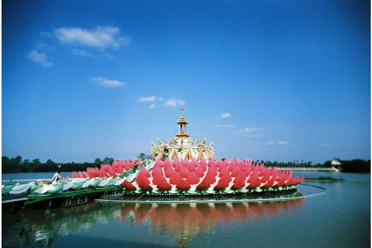 LomoColor92 400 — sample photo
