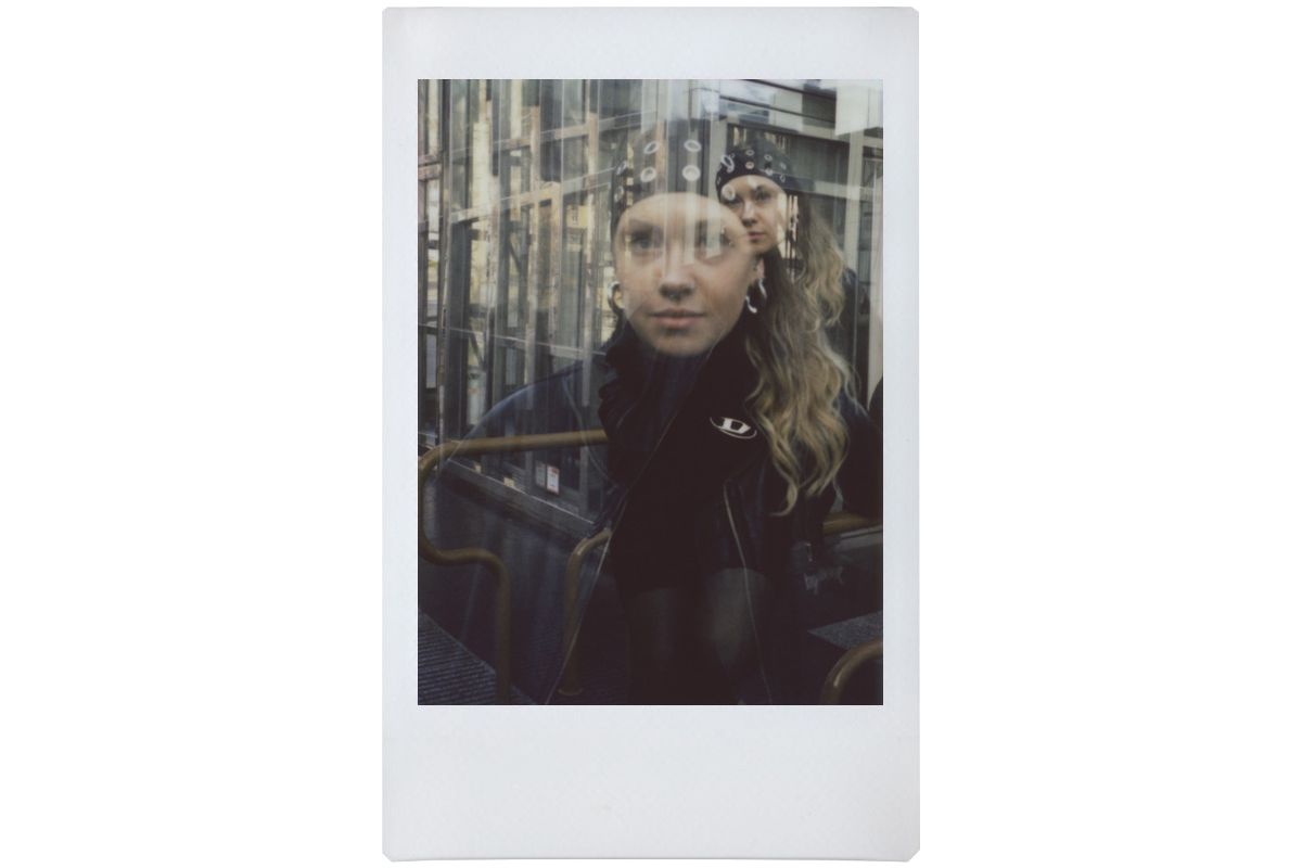 Lomo'Instant Square Glass Blues — detail